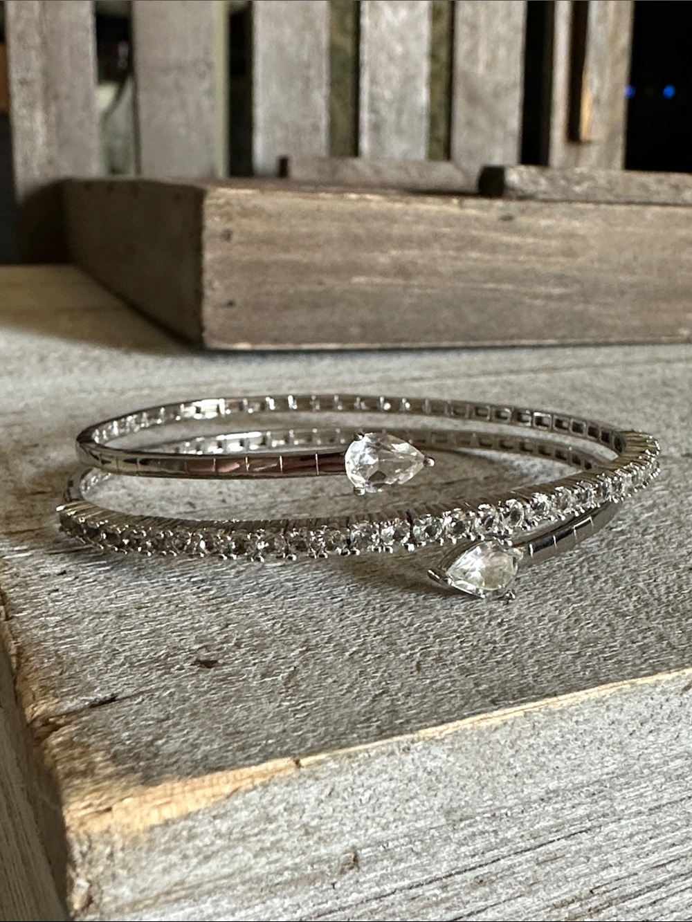 Sterling silver 925 great shape elegant crystal pave wire wrap around bracelet